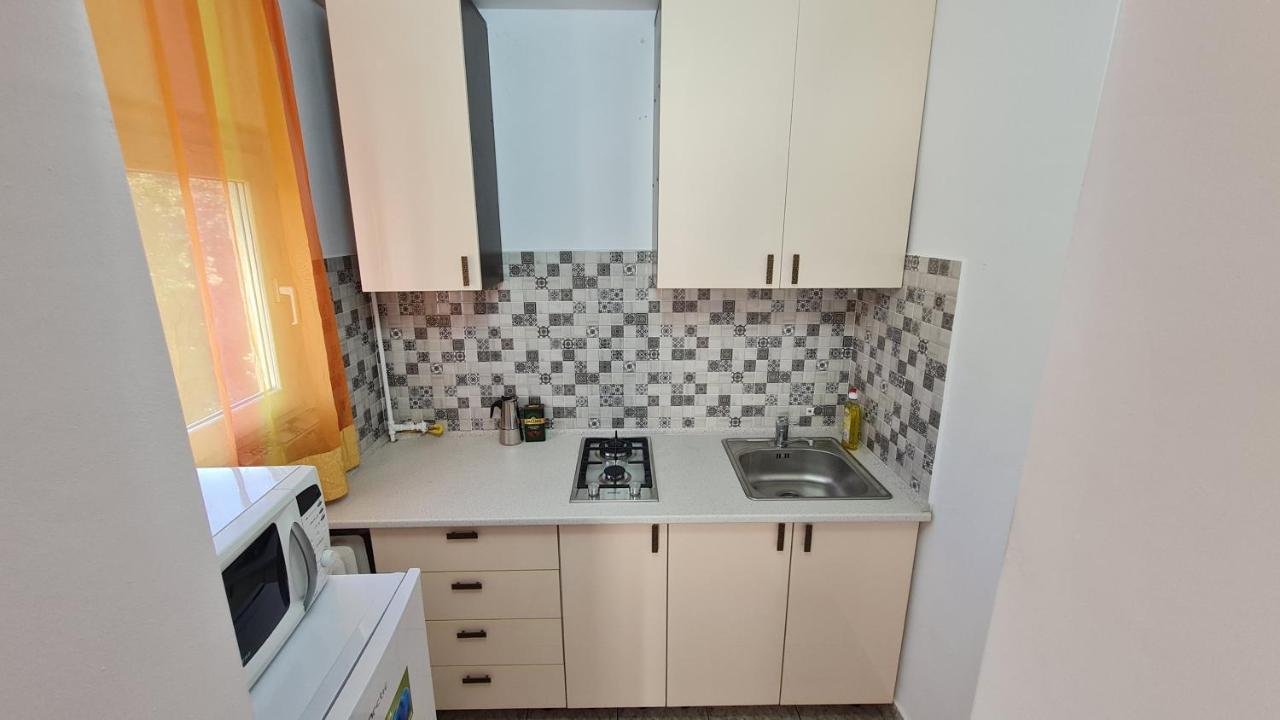 Studio Chic Symphony Parcare Privata Arad Exterior foto