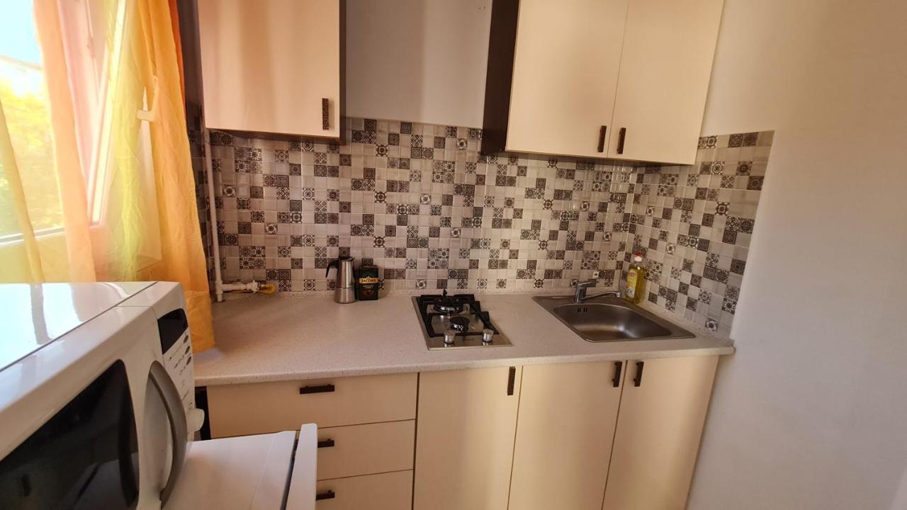 Studio Chic Symphony Parcare Privata Arad Exterior foto